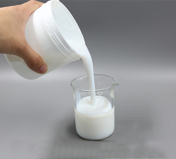 蜡乳液在水性胶黏剂领域的应用效果及事项